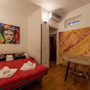 Pellegrino 86 - 101 Flat In Roma