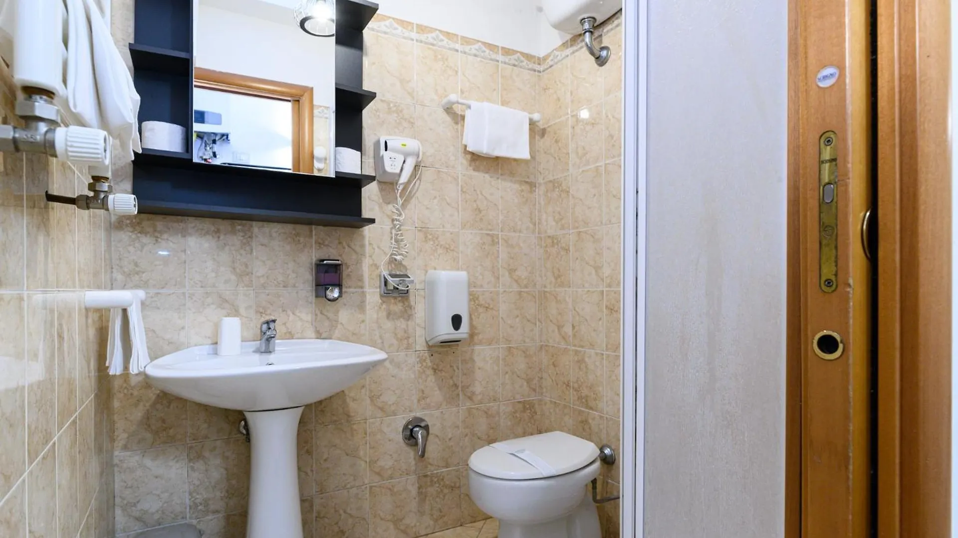 Apartment Julia Guesthouse Rome